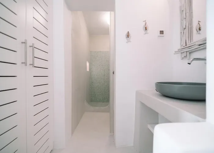 Villa Nelya (adults Only) *