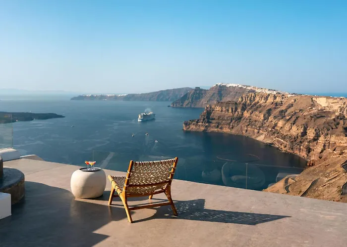 Nelya (adults Only) * Megalochori (Santorini)